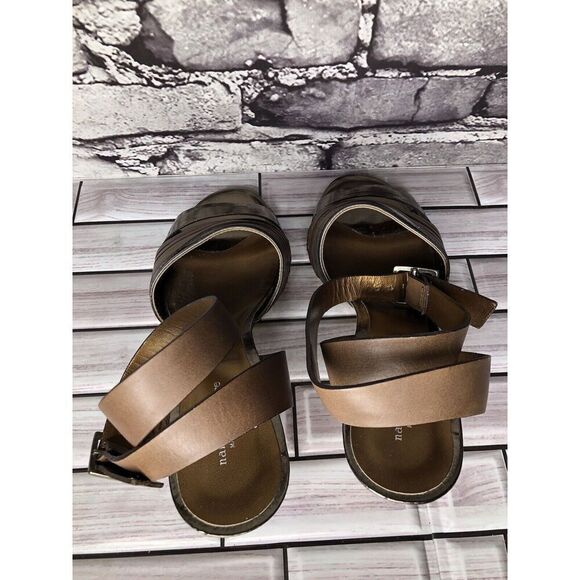 Nanette Lepore Silver Patent Brown Leather Ankle Straps Heels Women Sz 38EU/7.5M - Picture 14 of 16